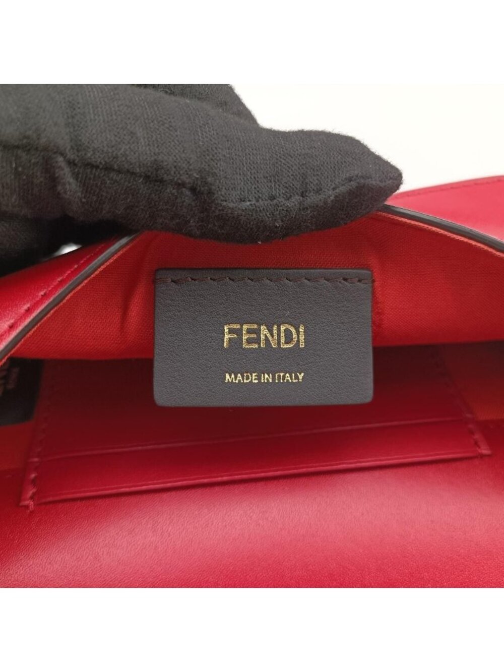 Fendi Is Red Leather - Picture 10 of 16